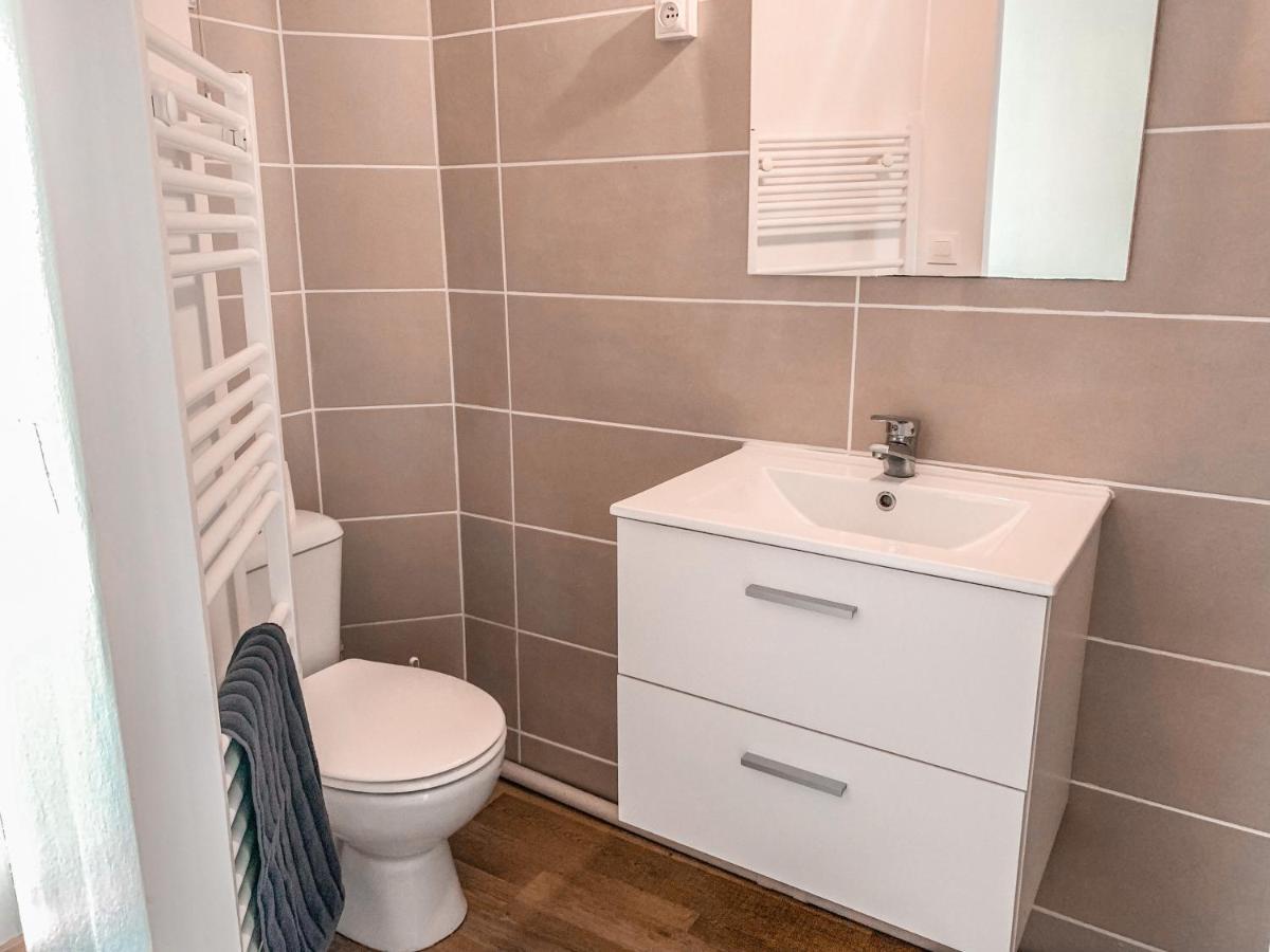 Charmant Studio Au Jardin Vert- Proche Centre Apartment Angouleme Exterior photo